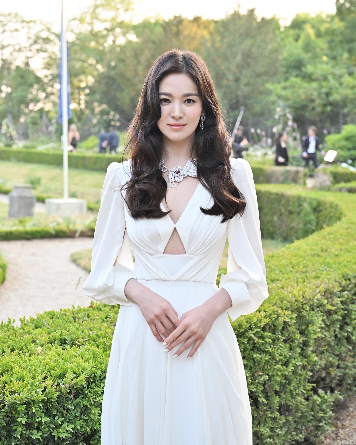 Song Hye Kyo đẹp đỉnh cao mỗi lần dự sự kiện Chaumet - Ảnh 6. Song Hye Kyo đẹp đỉnh cao mỗi lần dự sự kiện Chaumet - Ảnh 6.