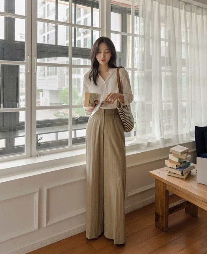 Kiểu váy áo thanh lịch giúp 'ăn gian' chiều cao - Ảnh 3. Kiểu váy áo thanh lịch giúp 'ăn gian' chiều cao - Ảnh 3.