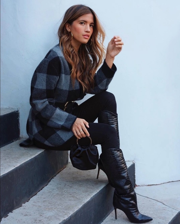 Những mẫu giày boots êm chân, dễ phối với trang phục mùa lạnh - Ảnh 7. Những mẫu giày boots êm chân, dễ phối với trang phục mùa lạnh - Ảnh 7.